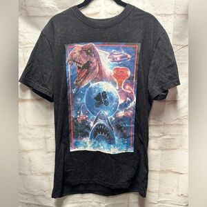 Universal Studios Shirt Mens medium ‎ ET Jaws Jurassic Park Back to the future